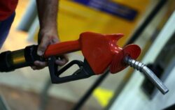 Preços dos combustíveis caem na segunda semana de julho, segundo ANP