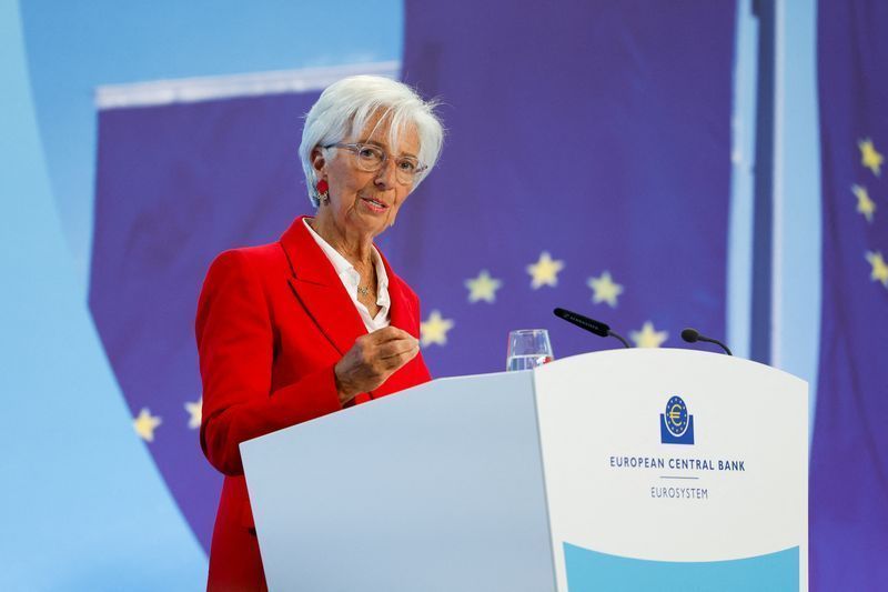 Christine Lagarde não descarta saída antecipada do Banco Central Europeu Christine Lagarde não descarta saída antecipada do Banco Central Europeu