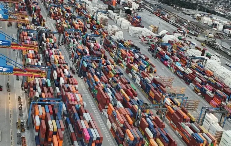 CNI: Novo tarifaço atinge US$ 11 bi, 26,2% das exportações aos EUA