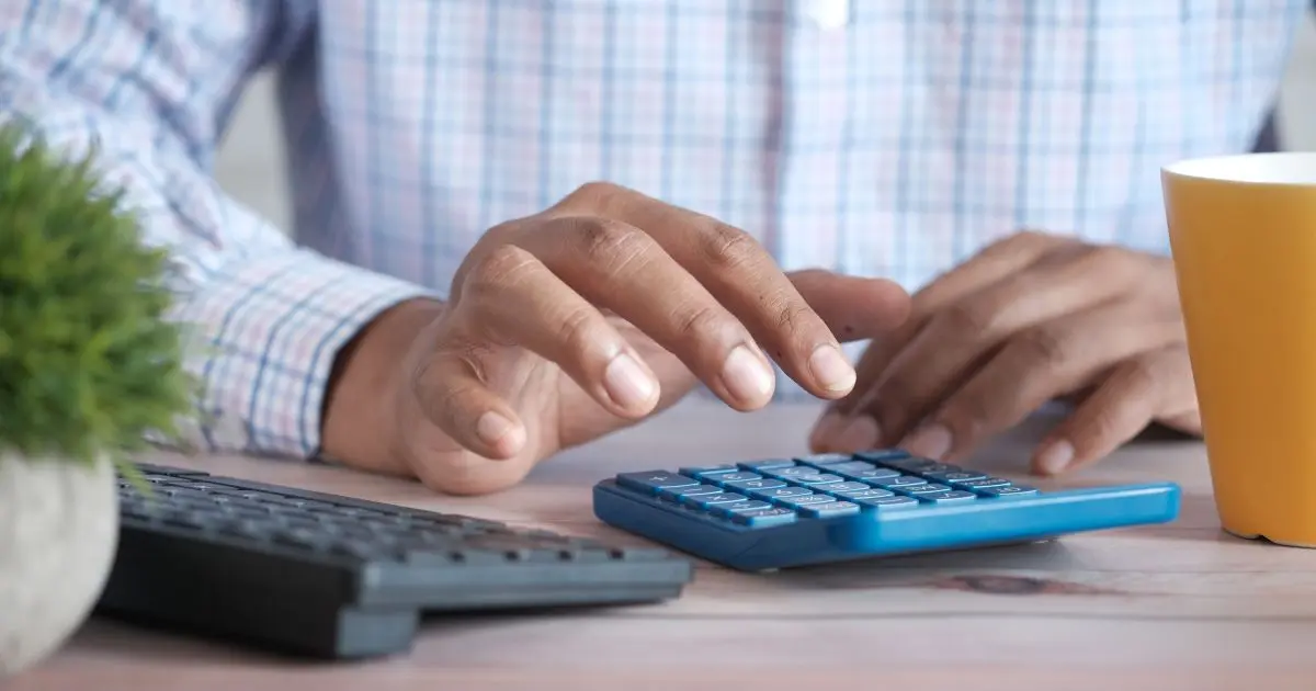 Estudo: PMEs desperdiçam milhões de horas com burocracia e gestão manual Estudo: PMEs desperdiçam milhões de horas com burocracia e gestão manual