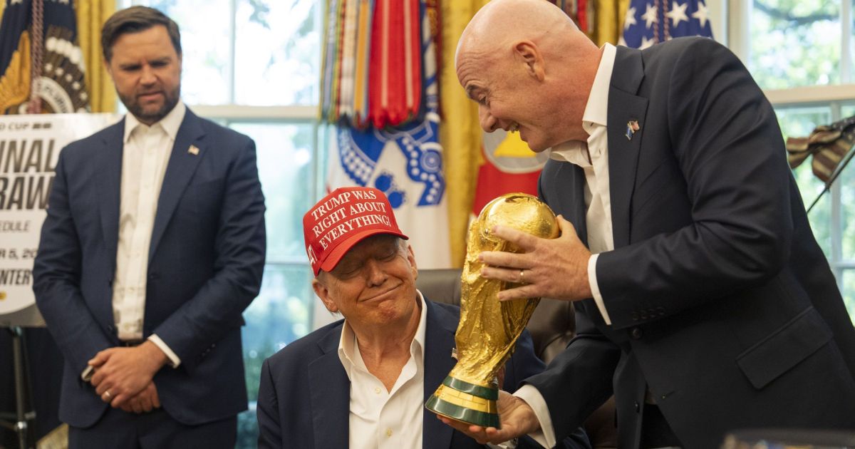 Caso Balogun: decisão de Trump gera tempestade política em torno da Copa Caso Balogun: decisão de Trump gera tempestade política em torno da Copa