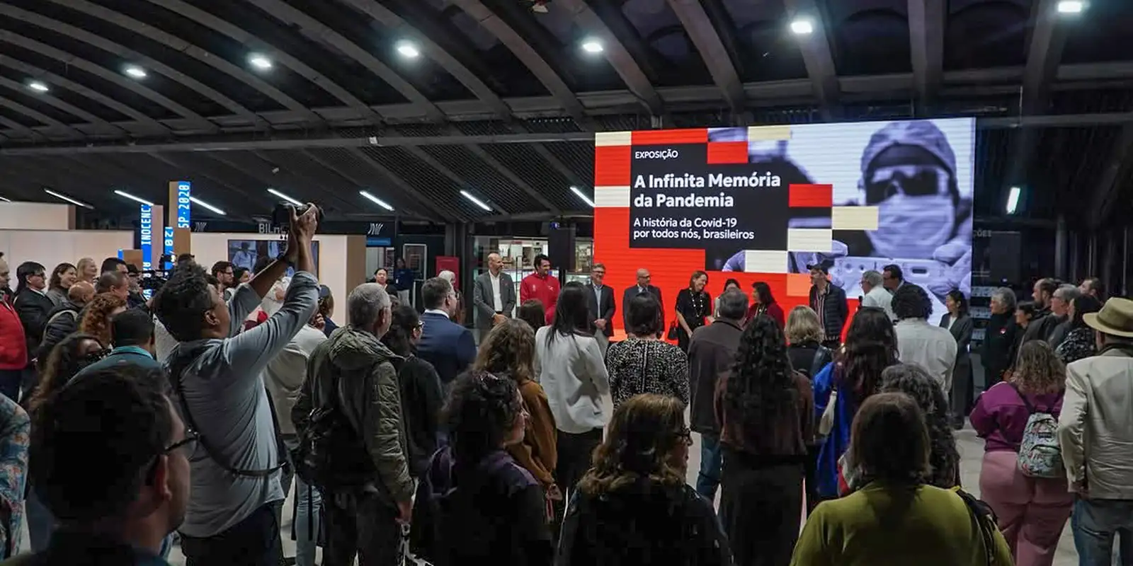 Vivências de brasileiros na pandemia são tema de mostra em São Paulo Vivências de brasileiros na pandemia são tema de mostra em São Paulo