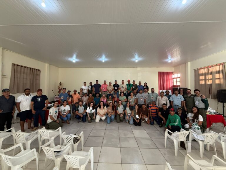 O encontro acontece em Xapuri (AC) e segue até sexta-feira