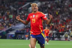 Último jogo entre França e Espanha teve nove gols e doblete de Yamal