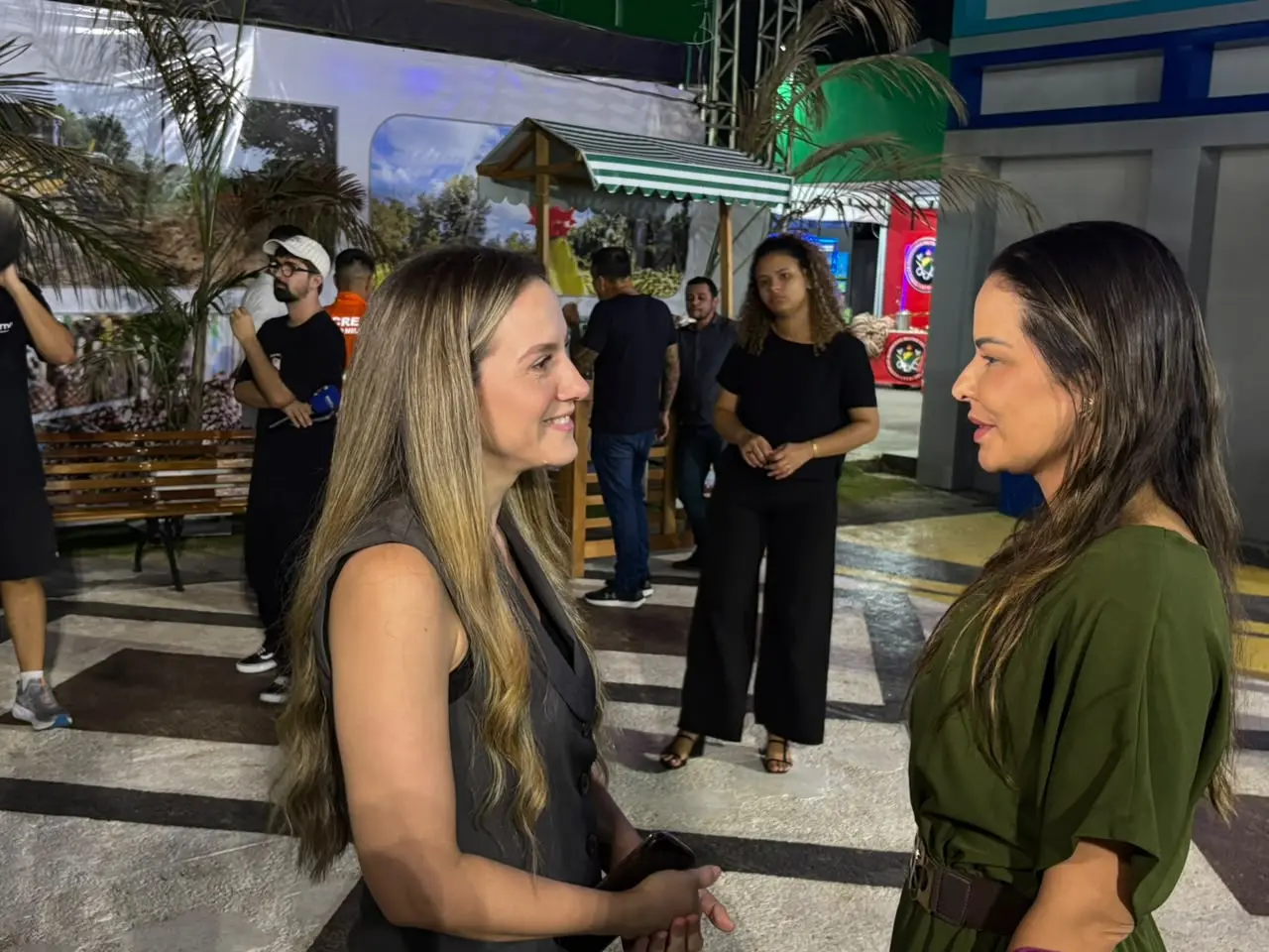Campanha por tratamento de irmãos recebe apoio da primeira-dama