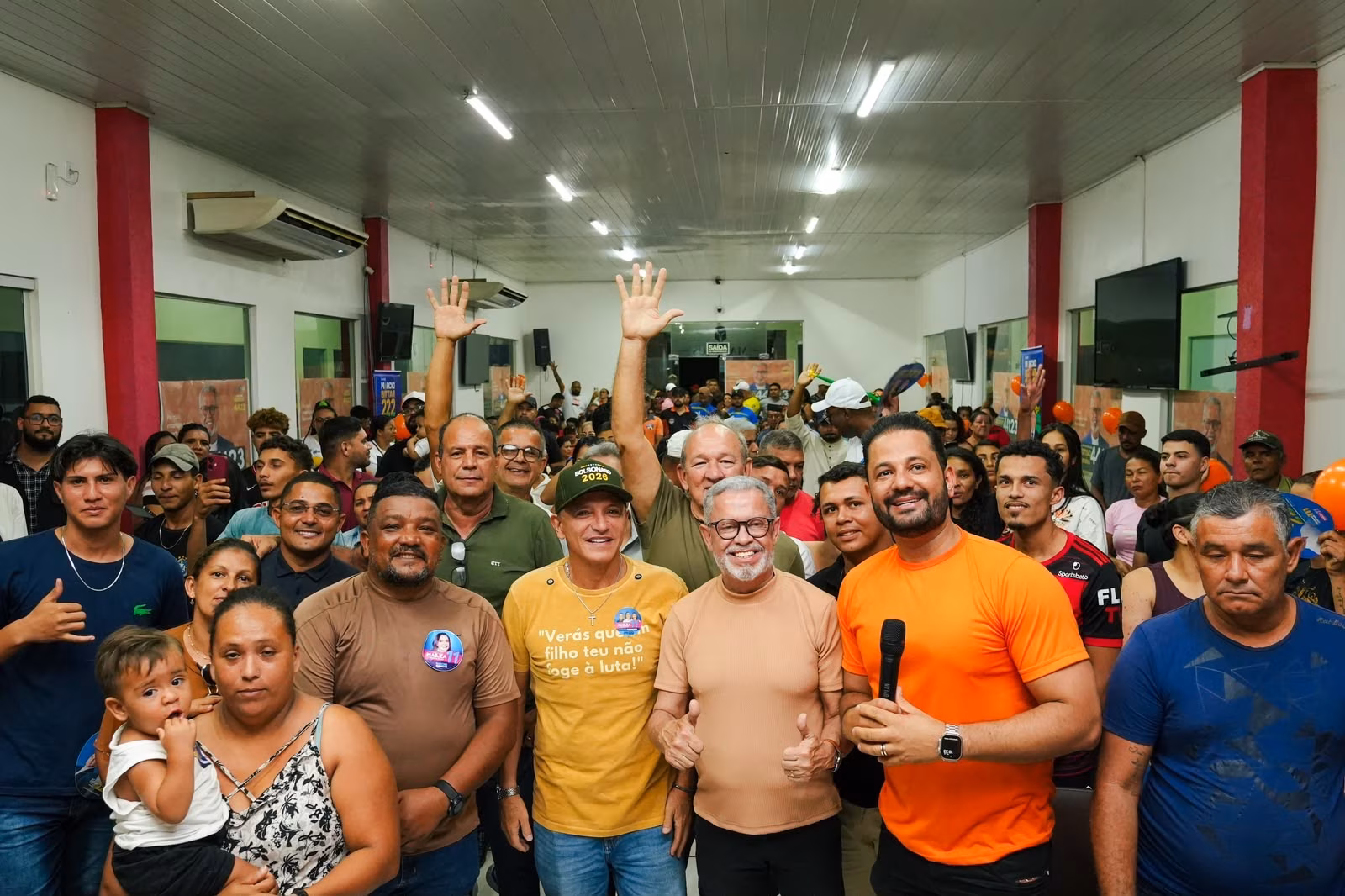 Em ato de Afonso, Bittar declara apoio e defende que caráter deve pesar mais que promessas