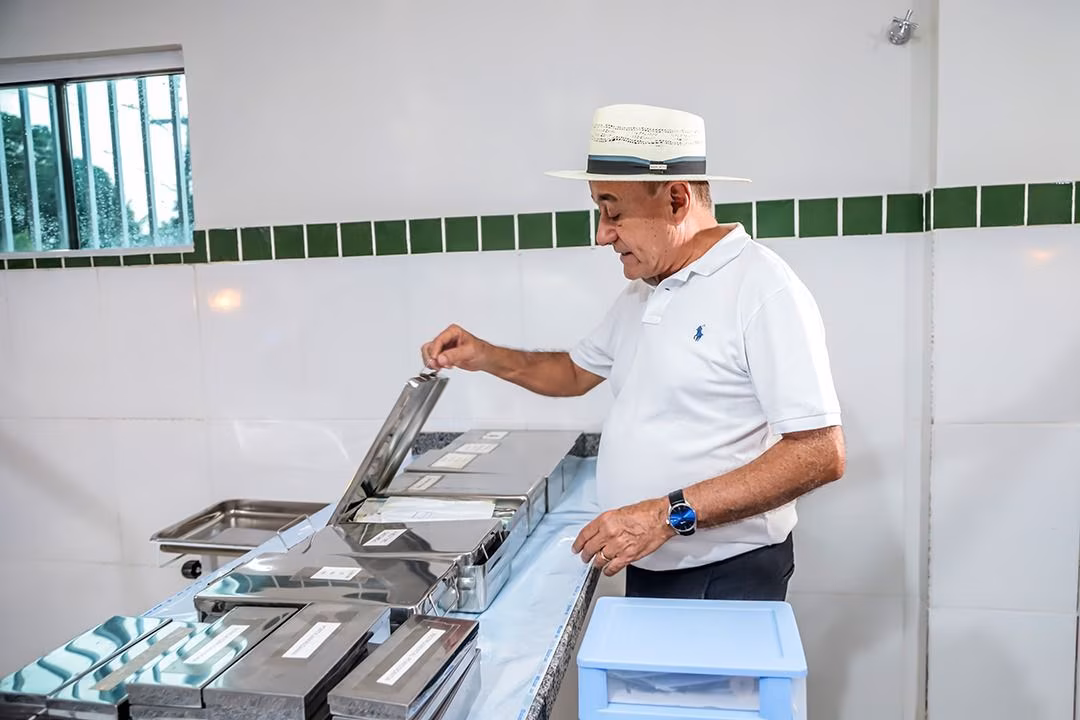 Outra frente prevista no plano é a implantação de um hospital de pequeno porte em cada município do Acre
