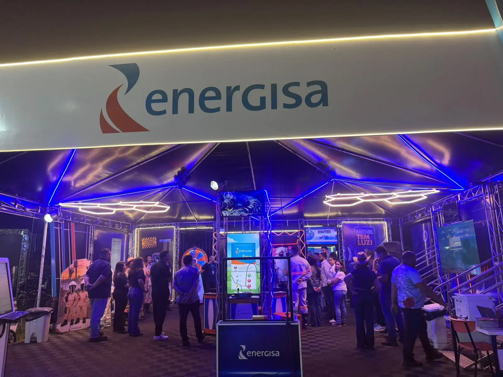 Energisa realiza cadastro para troca de geladeiras e ventiladores na Expoacre