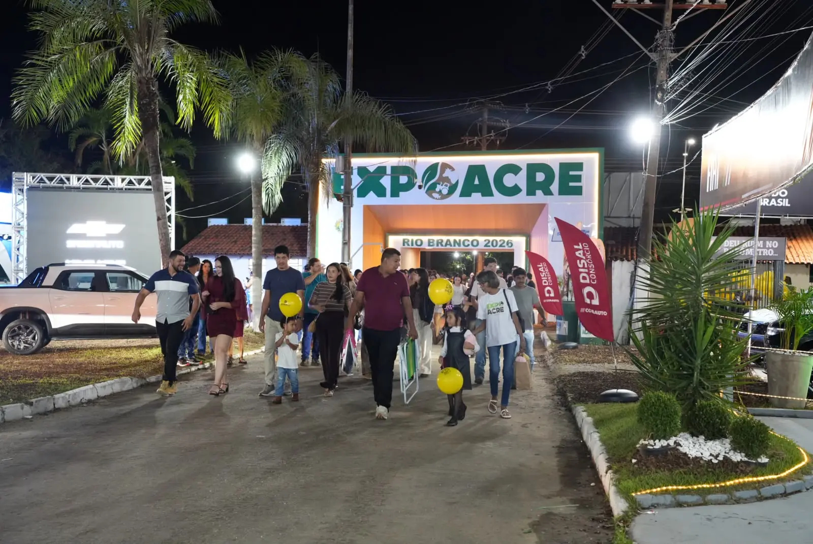 AO VIVO: ContilNet, Orna e Top Mídia transmitem a 4ª noite da Expoacre