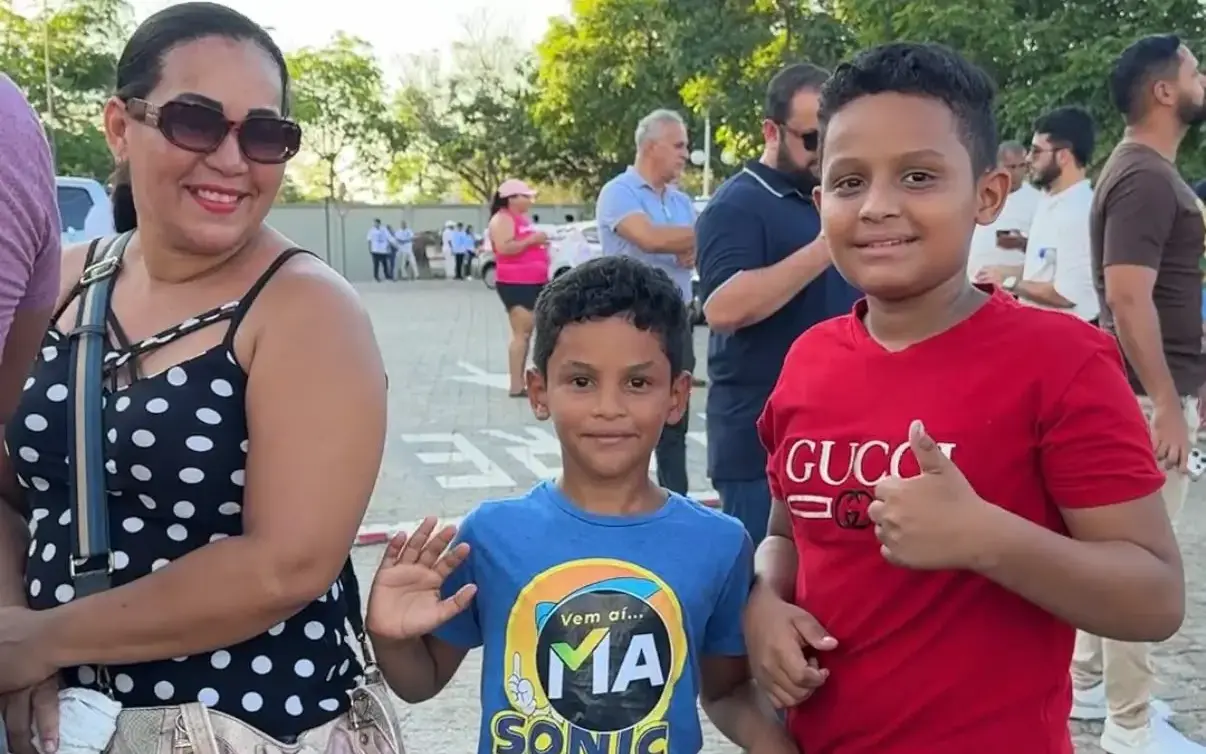 Crianças agitam convenção de Mailza com ‘Passinho do Jamal’
