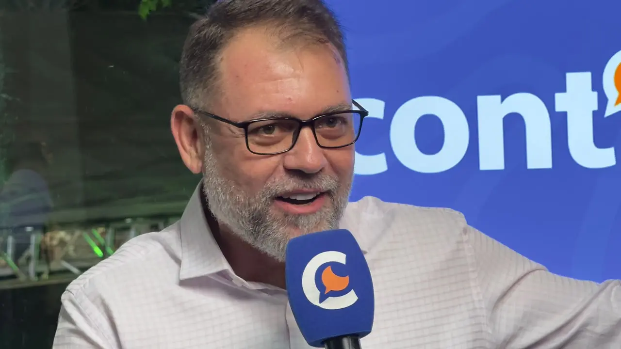 Alysson celebra resultado do Ideb e diz que Rio Branco está no “caminho certo”