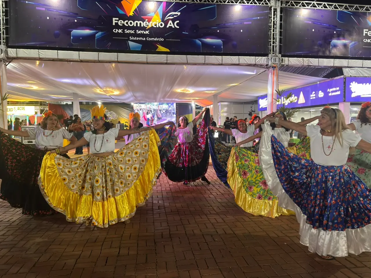 Espaço da Fecomércio leva carimbó, cursos e muito mais para a Expoacre