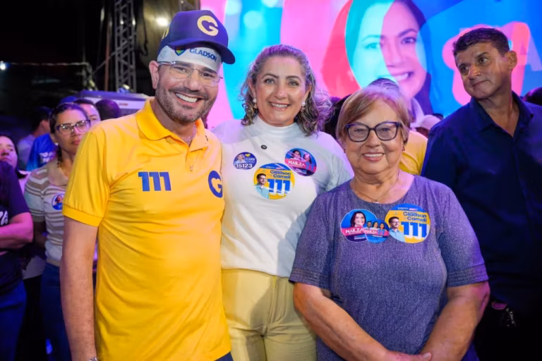 Claire falou sobre a emoção de retornar ao lugar onde começou a história de sua família.