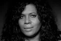 Morre a atriz Clodd Dias, destaque da série “As Five” aos 49 anos