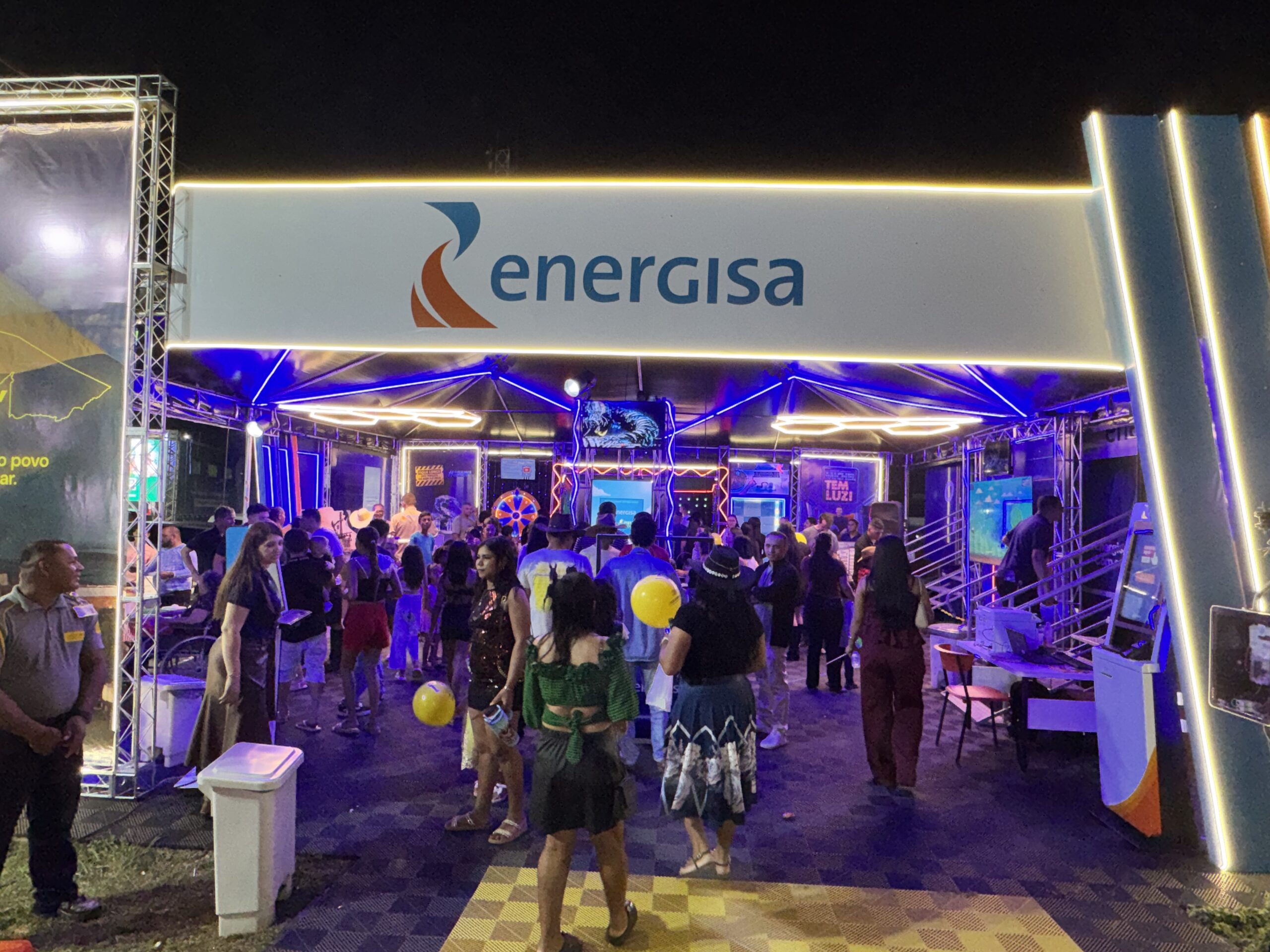 Energisa orienta sobre riscos com energia elétrica durante Expoacre