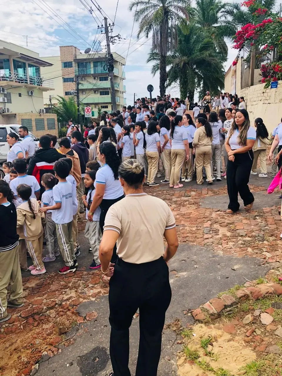 A despedida de José deixou uma marca de tristeza na comunidade escolar e em toda a cidade