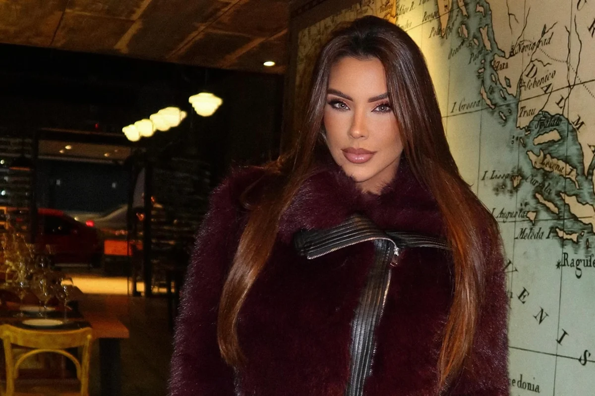 Ex-BBB Ivy Moraes atualiza saúde após cirurgia de miomas
