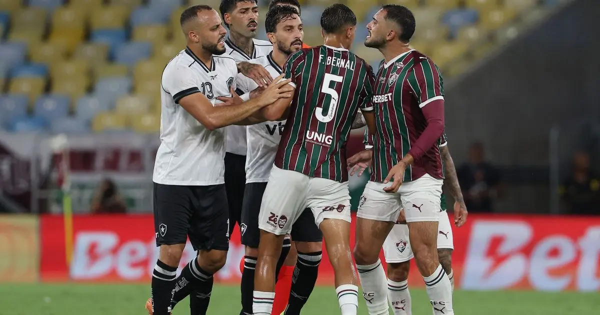 Botafogo x Fluminense: escalações e onde assistir ao Clássico Vovô
