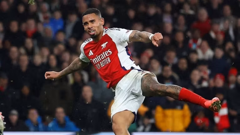 Técnico do Barcelona é direto sobre Gabriel Jesus e diz: “Ficou surpreso”