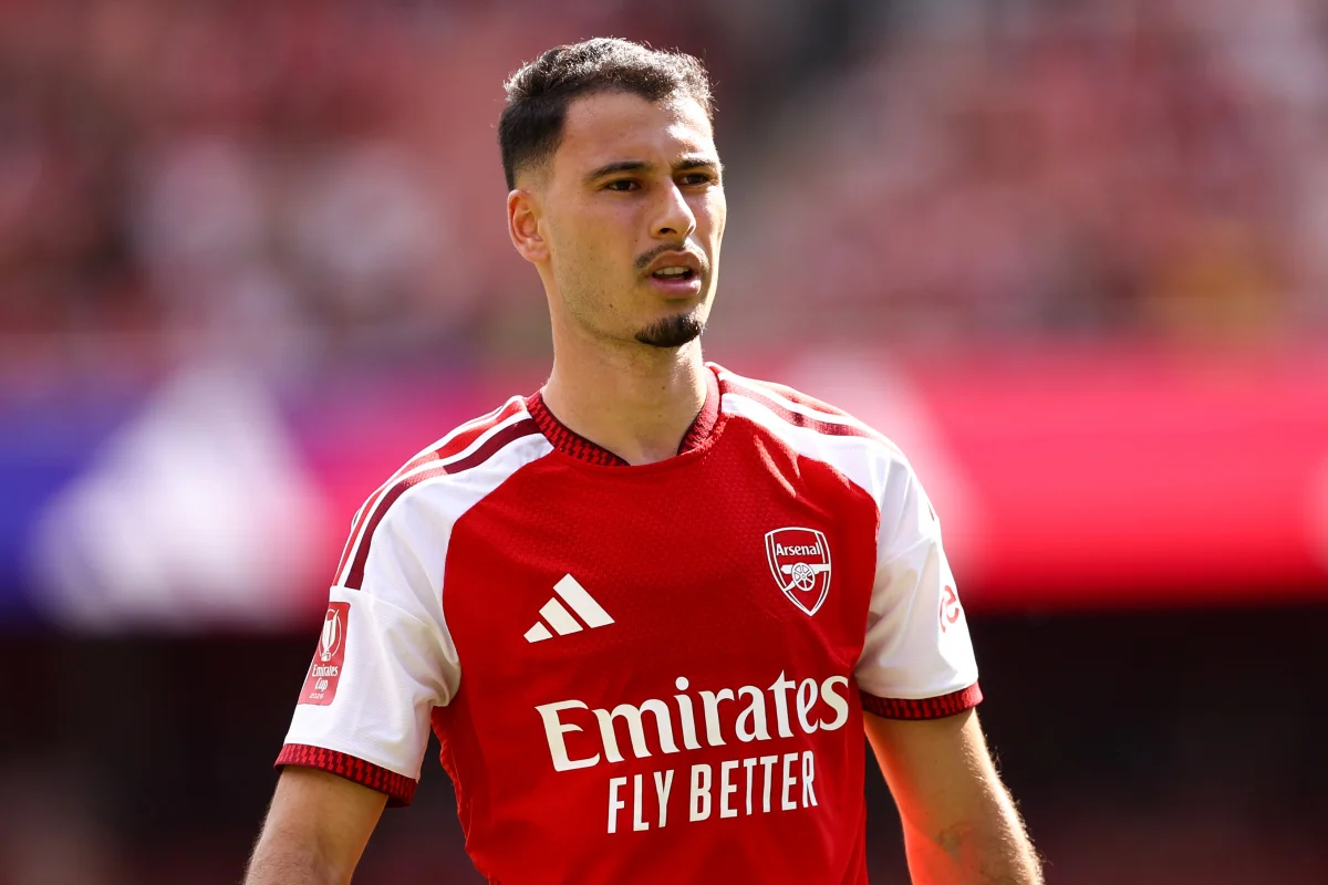 Atacante Gabriel Martinelli entra na mira do Galatasaray após perder espaço no Arsenal