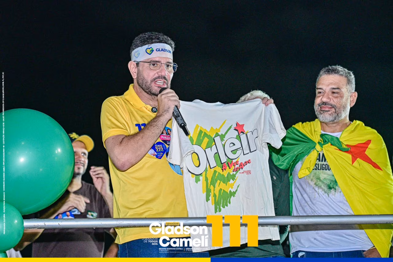 Presente de apoiador emociona Gladson e reforça compromisso com BR-364
