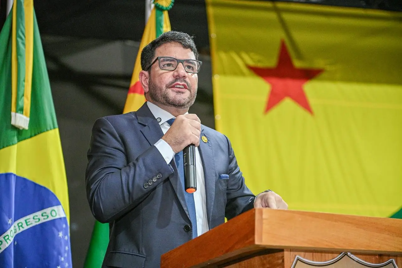 Impugnação do MPE ainda não tira Gladson da disputa eleitoral; entenda