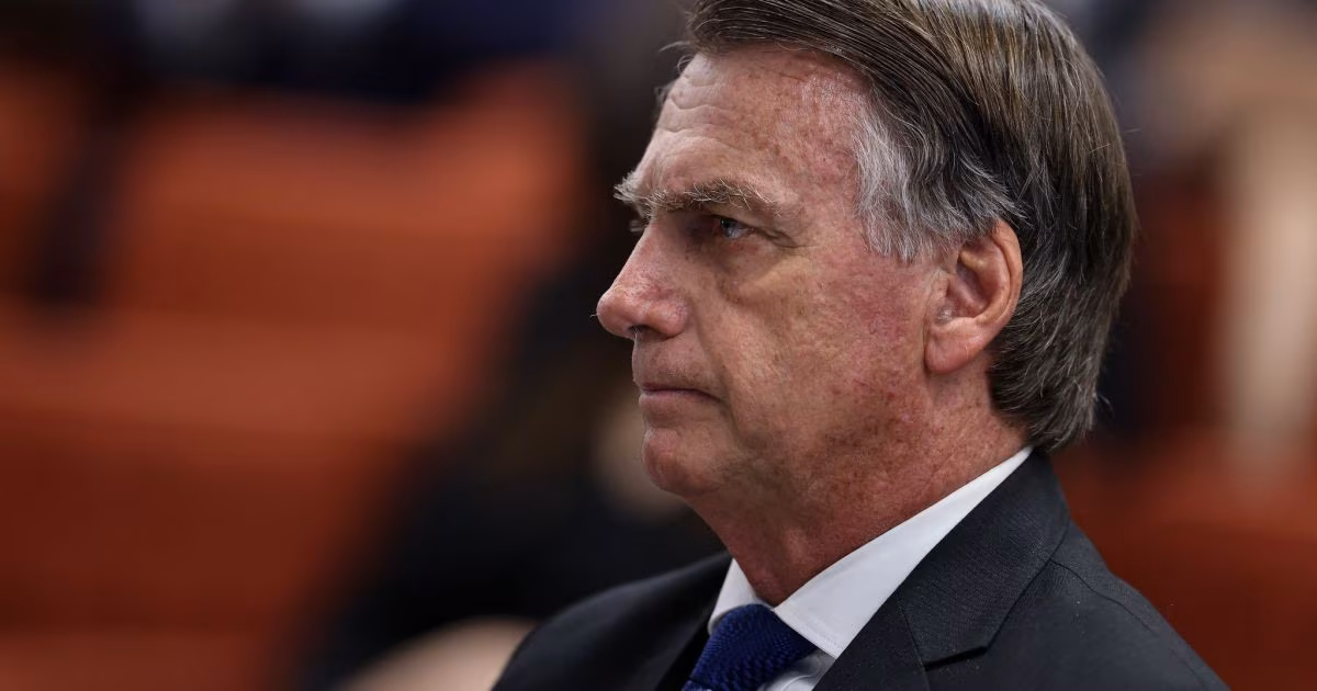 Defesa de Bolsonaro pede a Moraes retorno de ex-assessores à equipe