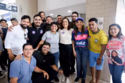 Mailza e Jéssica chegam a Cruzeiro do Sul e são recebidas por apoiadores