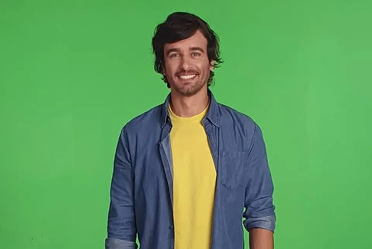 Saiba quem é Marco Furlan, ator preso em flagrante por suspeita de estupro
