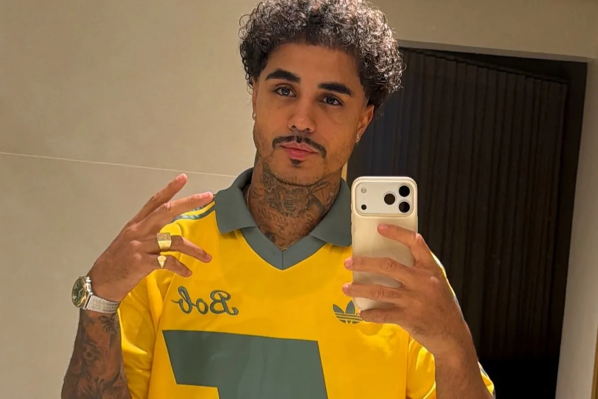 MC Livinho chama ex-esposa para jantar e leva fora; veja reação