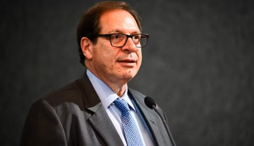 Luís Felipe Salomão toma posse como presidente do STJ