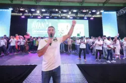 “Vamos colocar a Mailza no coração”, pede Nicolau na convenção do Avança Acre
