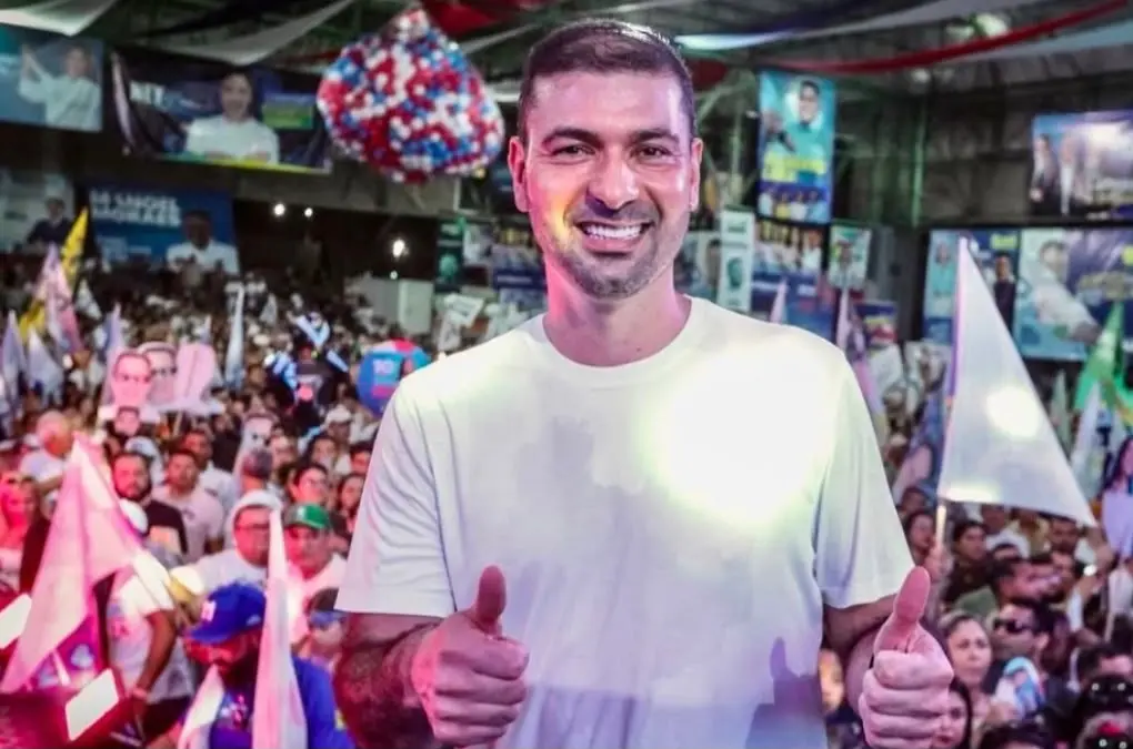 Em convenção, Nicolau exalta mulheres e convoca militância para campanha
