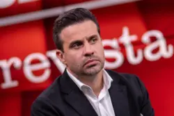 Candidato a deputado aciona TSE para impugnar registro de Marçal à Presidência