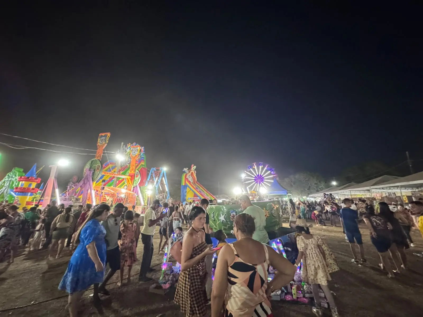 Por determinação de Mailza, parque de diversões da Expoacre fica aberto até as 19h neste sábado