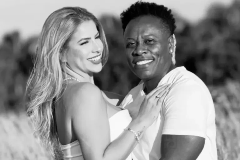 Cantora Neném e influenciadora anunciam fim do casamento após 14 anos