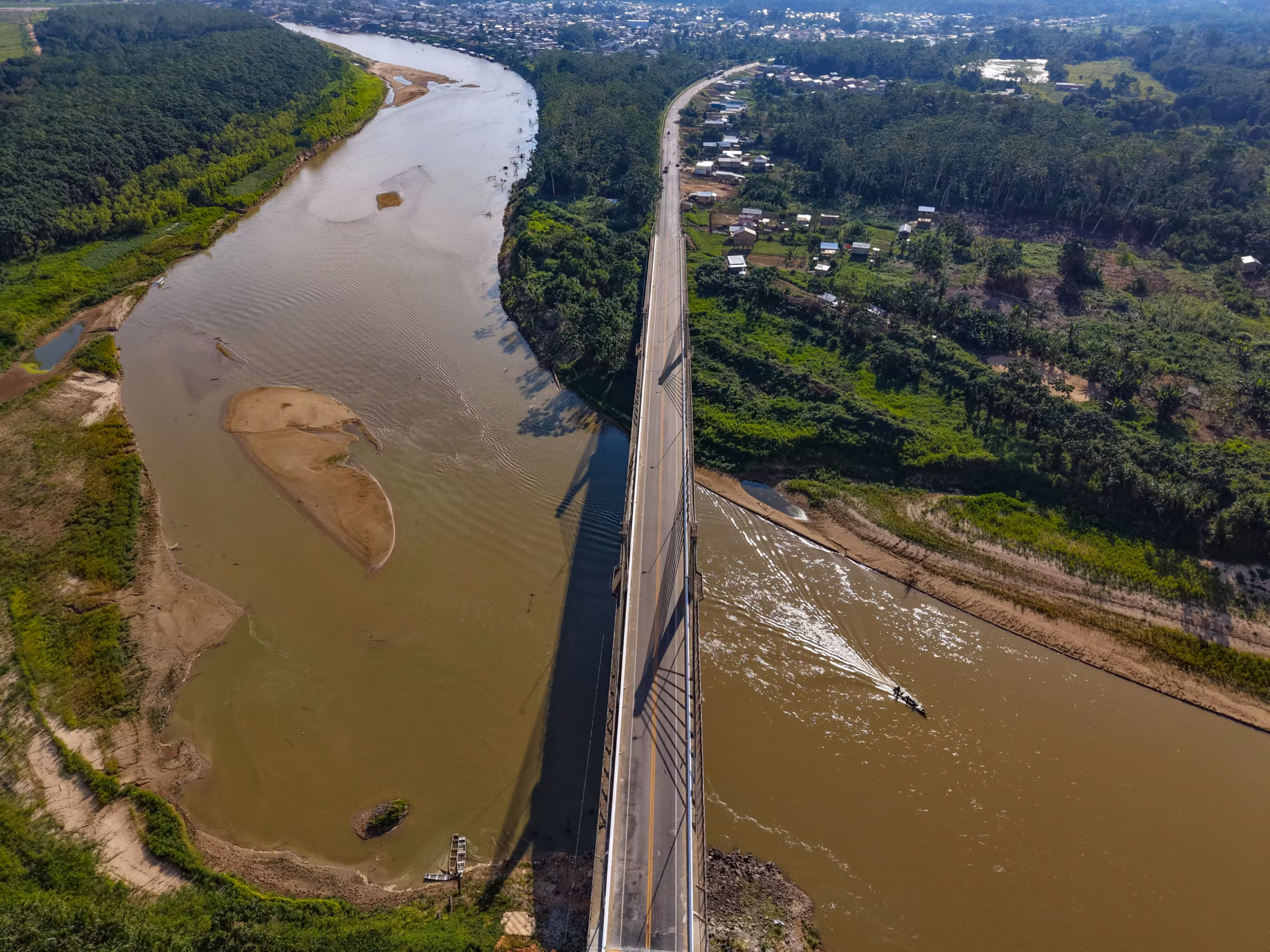 DNIT finaliza obra da ponte de Tarauacá e restabelece fluxo total na BR-364