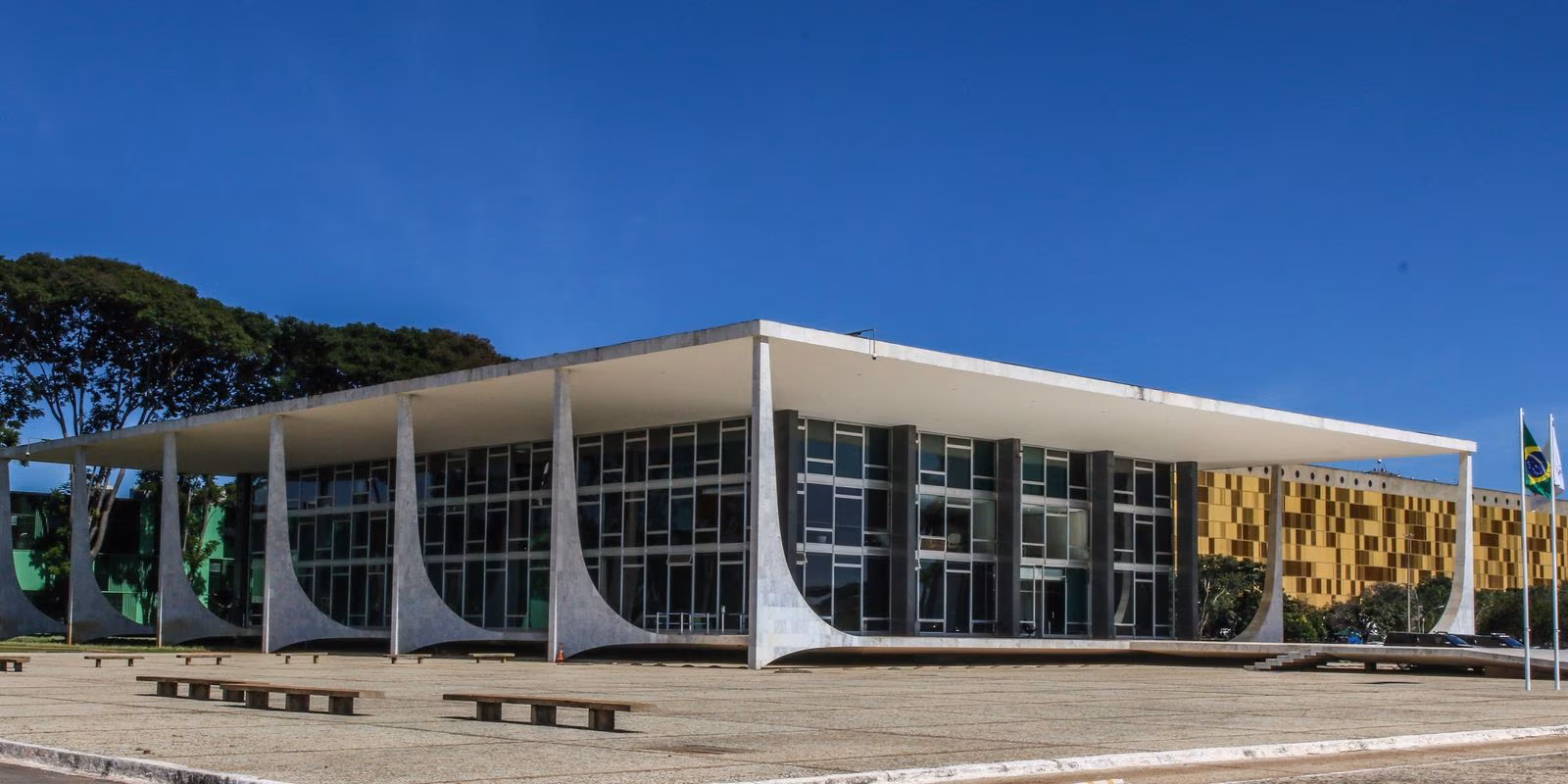 STF valida proibição de devedor contumaz pedir recuperação judicial