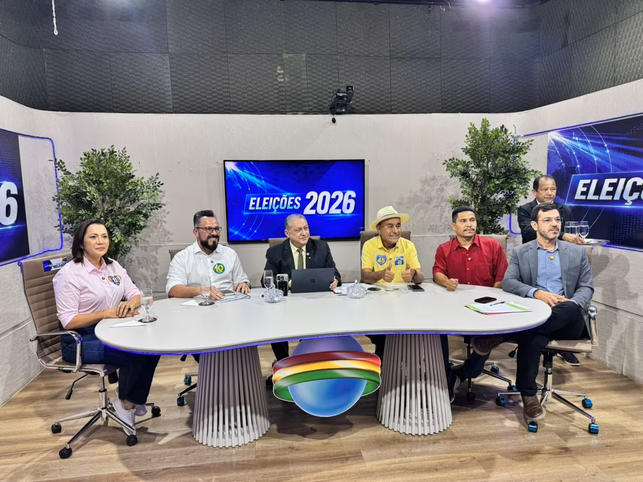 Veja fotos! Sabatina reúne candidatos ao governo do Acre na TV Rio Branco