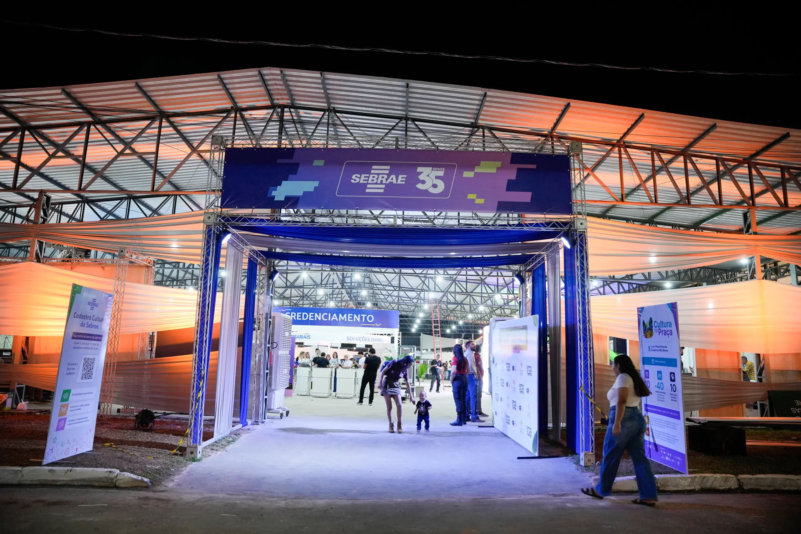 Sebrae inicia com inovação e empreendedorismo na Expoacre 2026