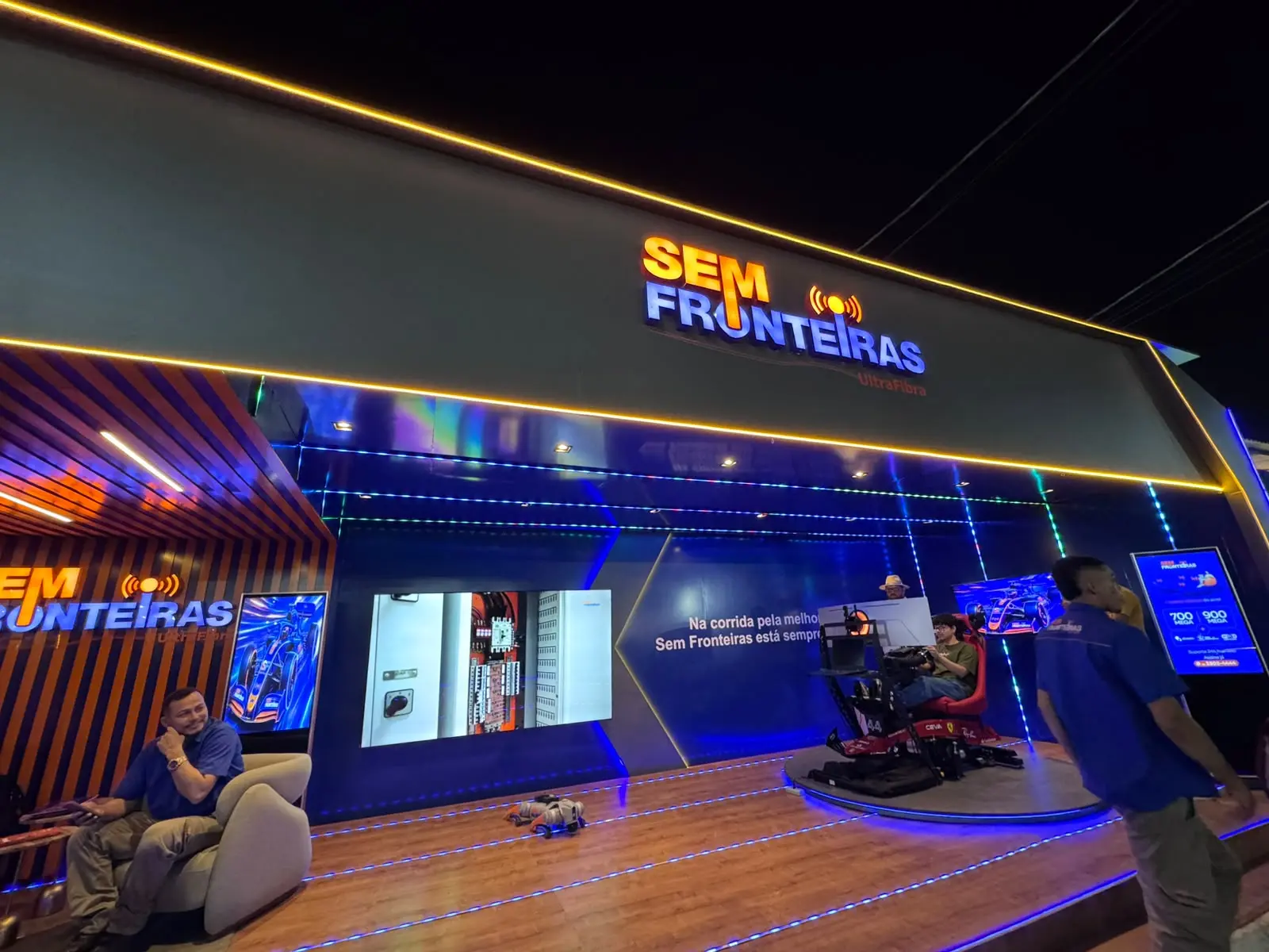 Sem Fronteiras isenta instalação para novos clientes na Expoacre