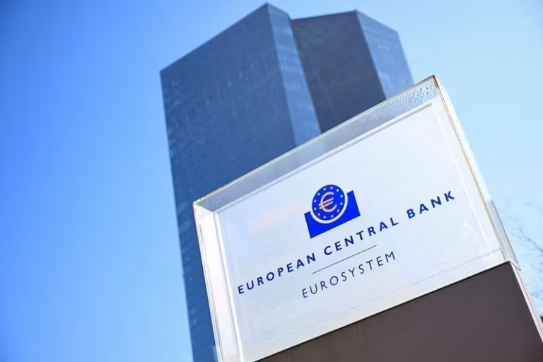 BCE alerta para possível nova alta de juros se inflação não ceder