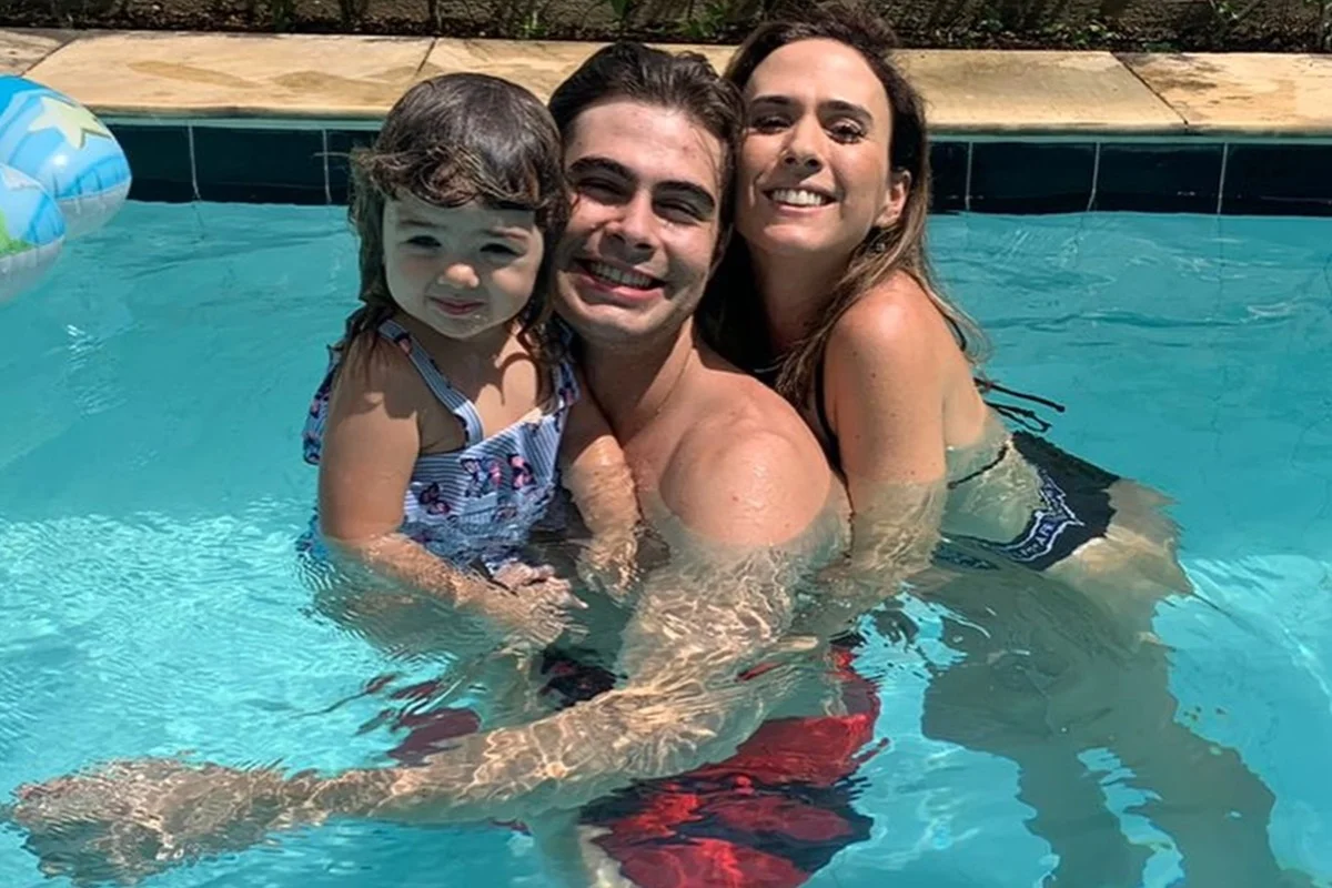 Tatá Werneck faz 43 anos, ganha homenagem e planeja novo filho