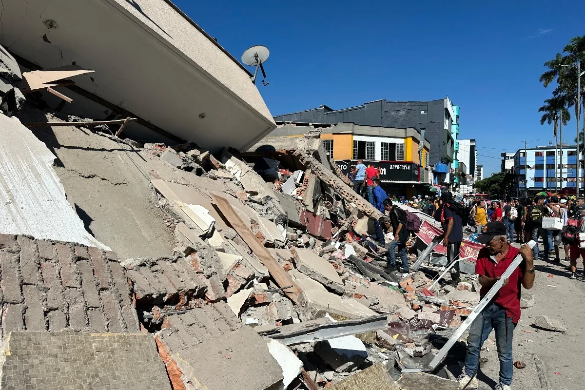 Buscas na Colômbia entram no 5º dia após terremoto com 281 mortos e 379 desaparecidos