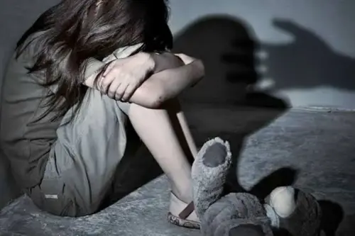 Acre soma mais de 500 denúncias de violência contra crianças e adolescentes em 2026