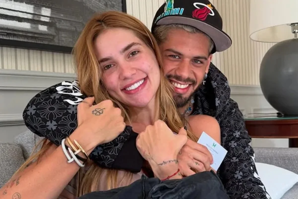 Virginia reage a Zé Felipe após item íntimo ser achado em imóvel