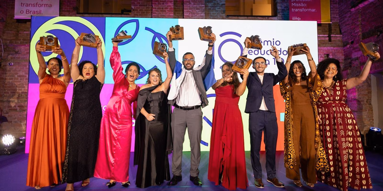 Conheça projetos finalistas do prêmio Educador Nota 10