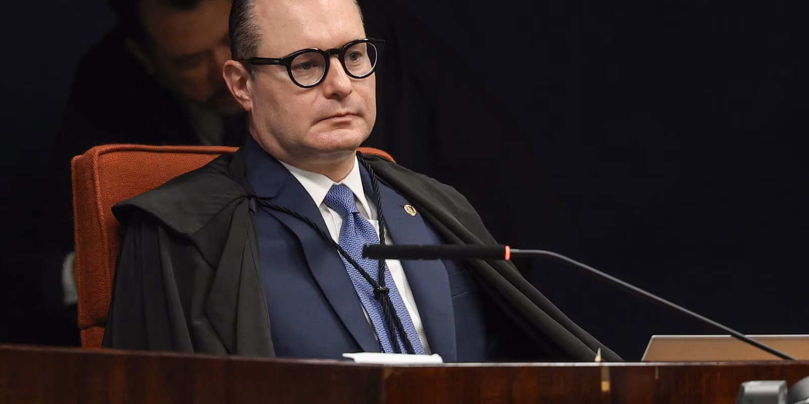 Dallagnol divulga sigilo fiscal de Zanin, que pede responsabilização