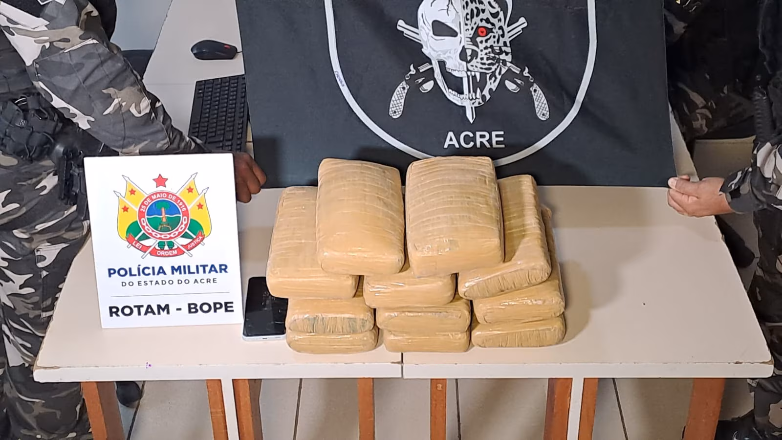 Ação da polícia resulta na apreensão de 11,5 kg de maconha em Rio Branco