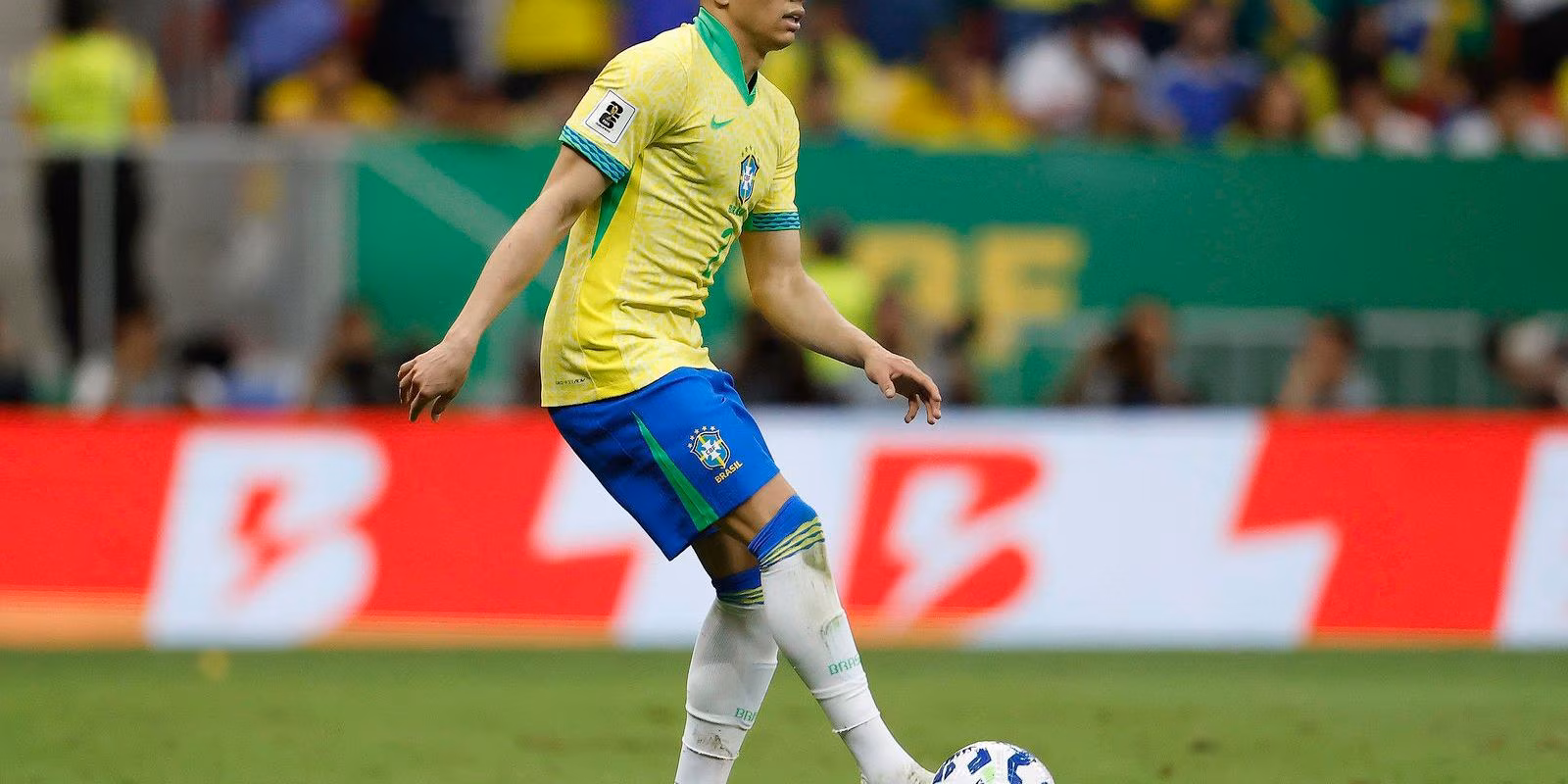 Wesley é cortado e Vanderson é convocado para amistosos da Seleção